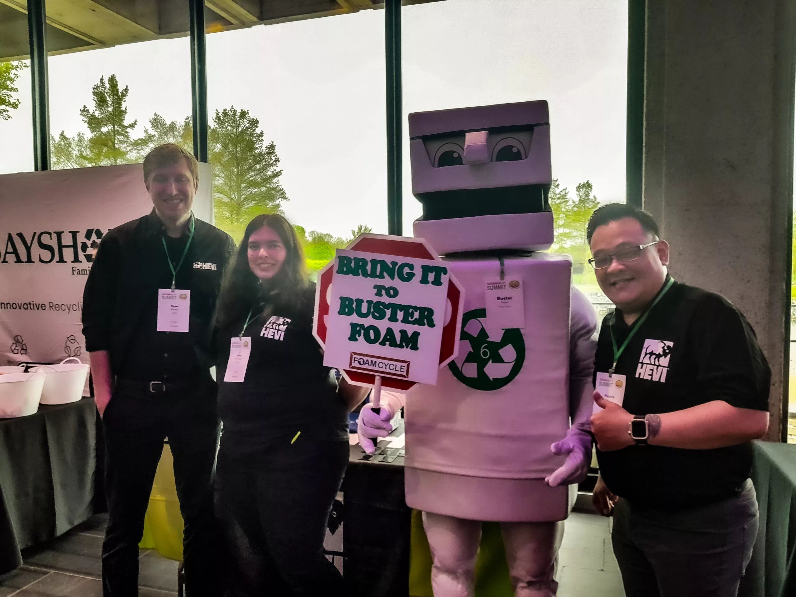 HEVI Showcases Electric Wheel Loader at Sustainability Summit